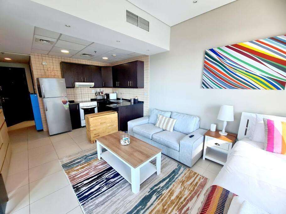 Sunrise Homes - With Huge Balcony & Amazing View Near Jbr * Dubai